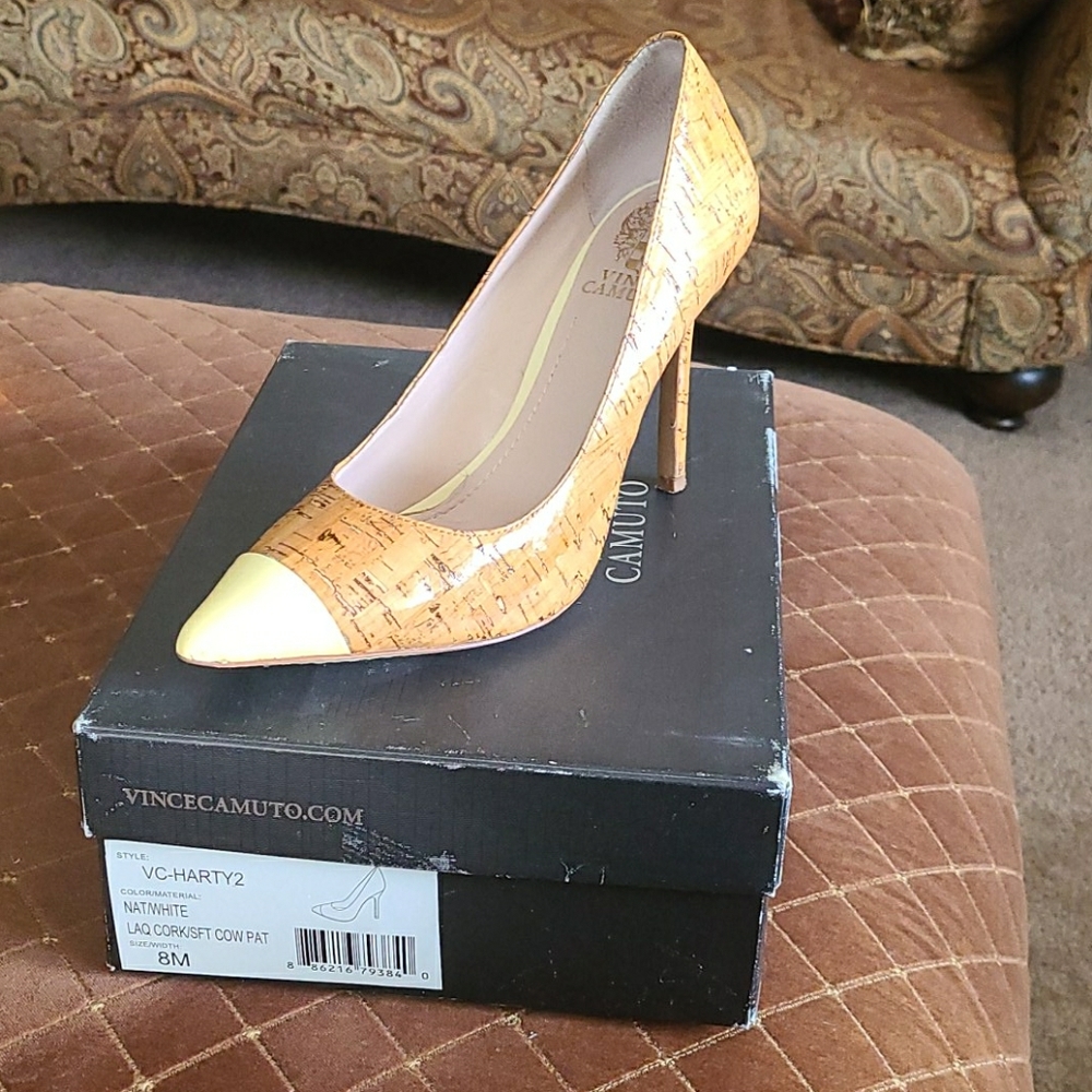 Vince Camuto pumps